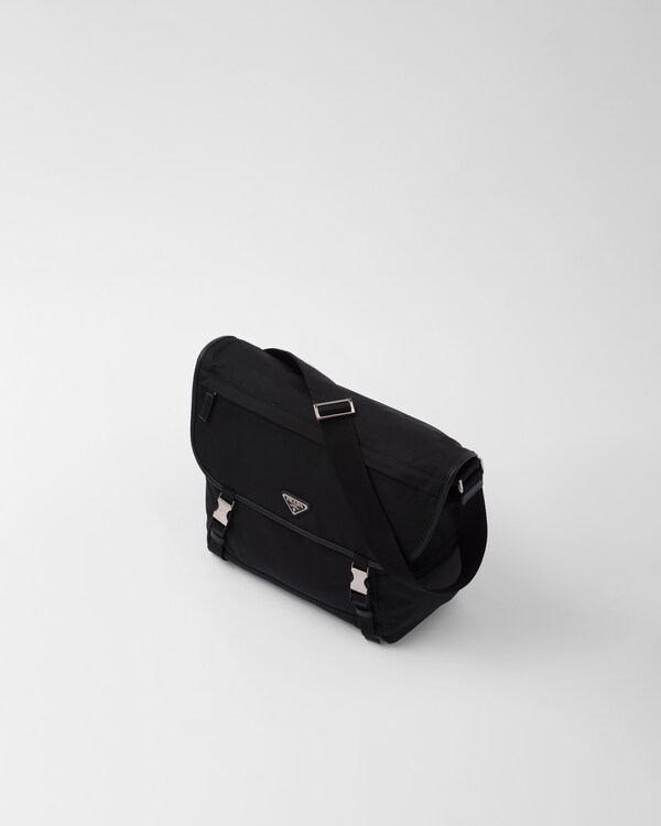 Sac porté épaule en Re-Nylon et cuir Saffiano Sac porté épaule en Re-Nylon et cuir Saffiano