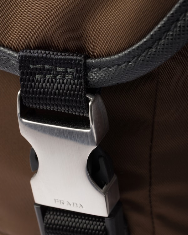 Sac porté épaule en Re-Nylon et cuir Saffiano - Terre De Sienne Sac porté épaule en Re-Nylon et cuir Saffiano - Terre De Sienne