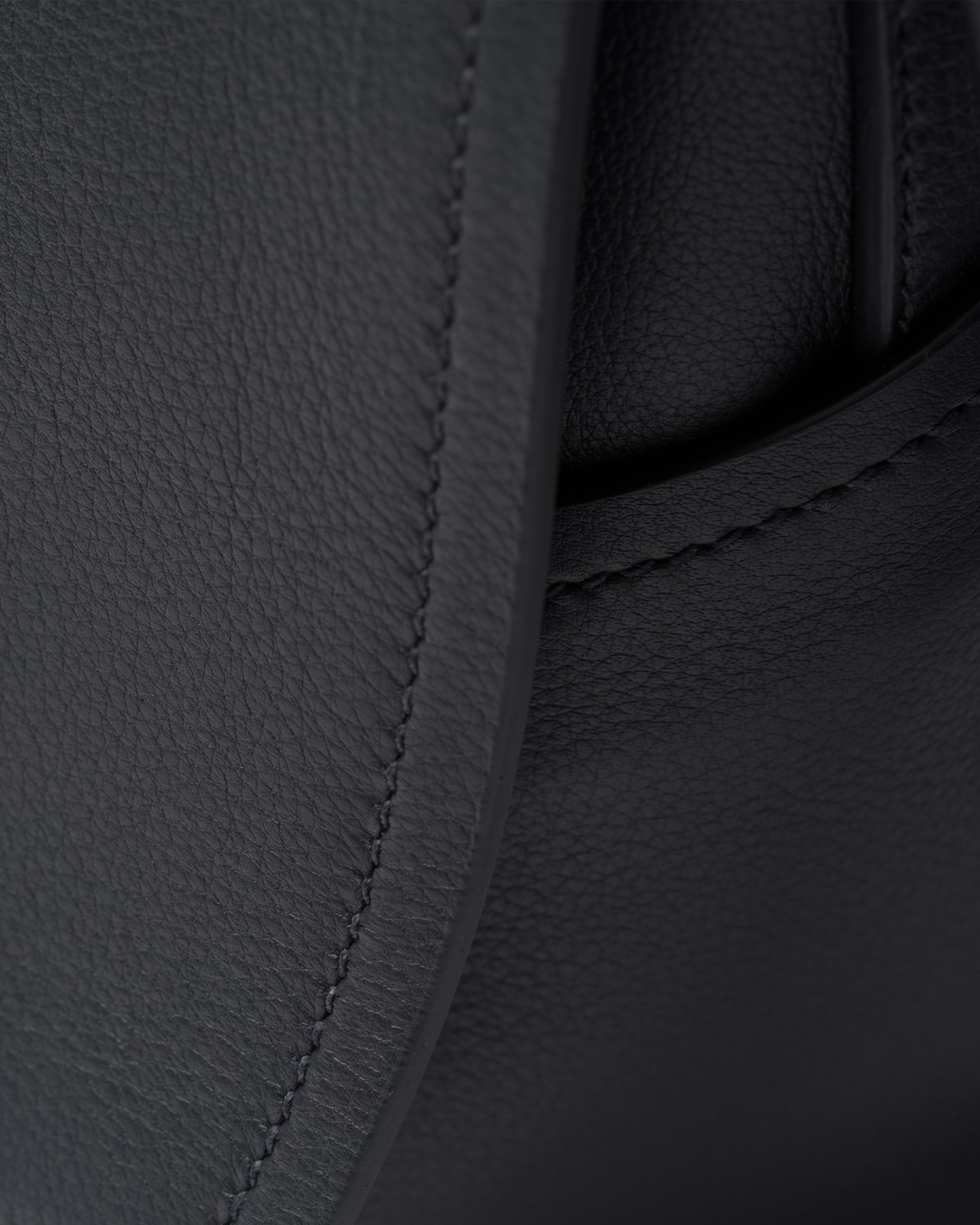 Prada Women Black Leather Medium Shopping Bag