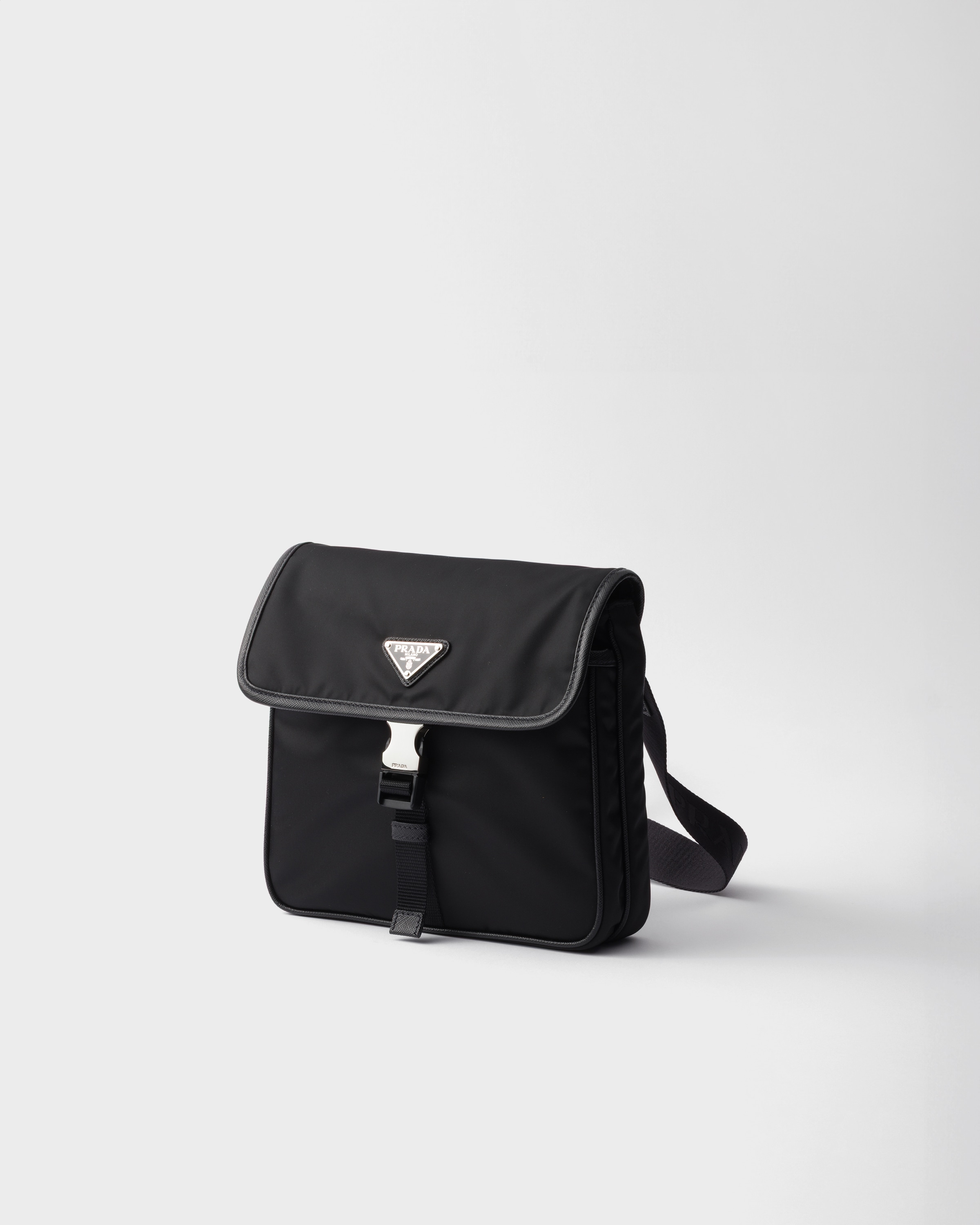 VIP【関税送料無料】希少 Prada Re-Nylon Saffiano shoulder bag Prada Re-Nylon and Saffiano Leather Shoulder Bag 2VH113-2DMH
