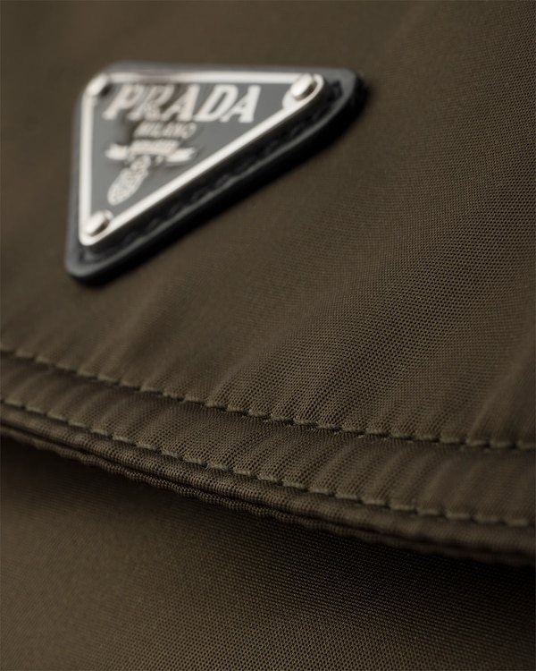 Borsa Prada Explore in Re-Nylon e pelle - Selva Borsa Prada Explore in Re-Nylon e pelle - Selva