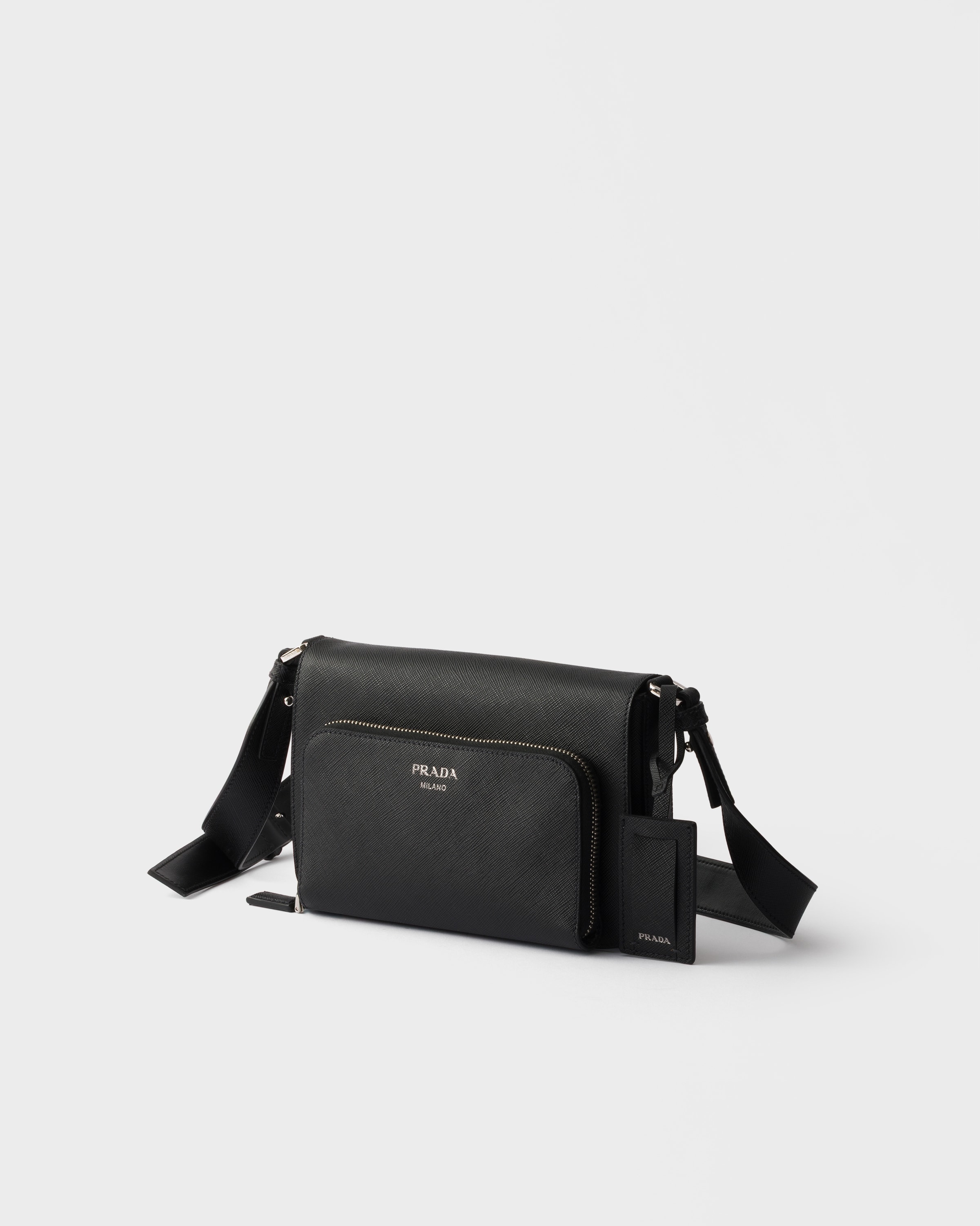 ブラック サフィアーノレザー ショルダーバッグ | PRADA - 日本