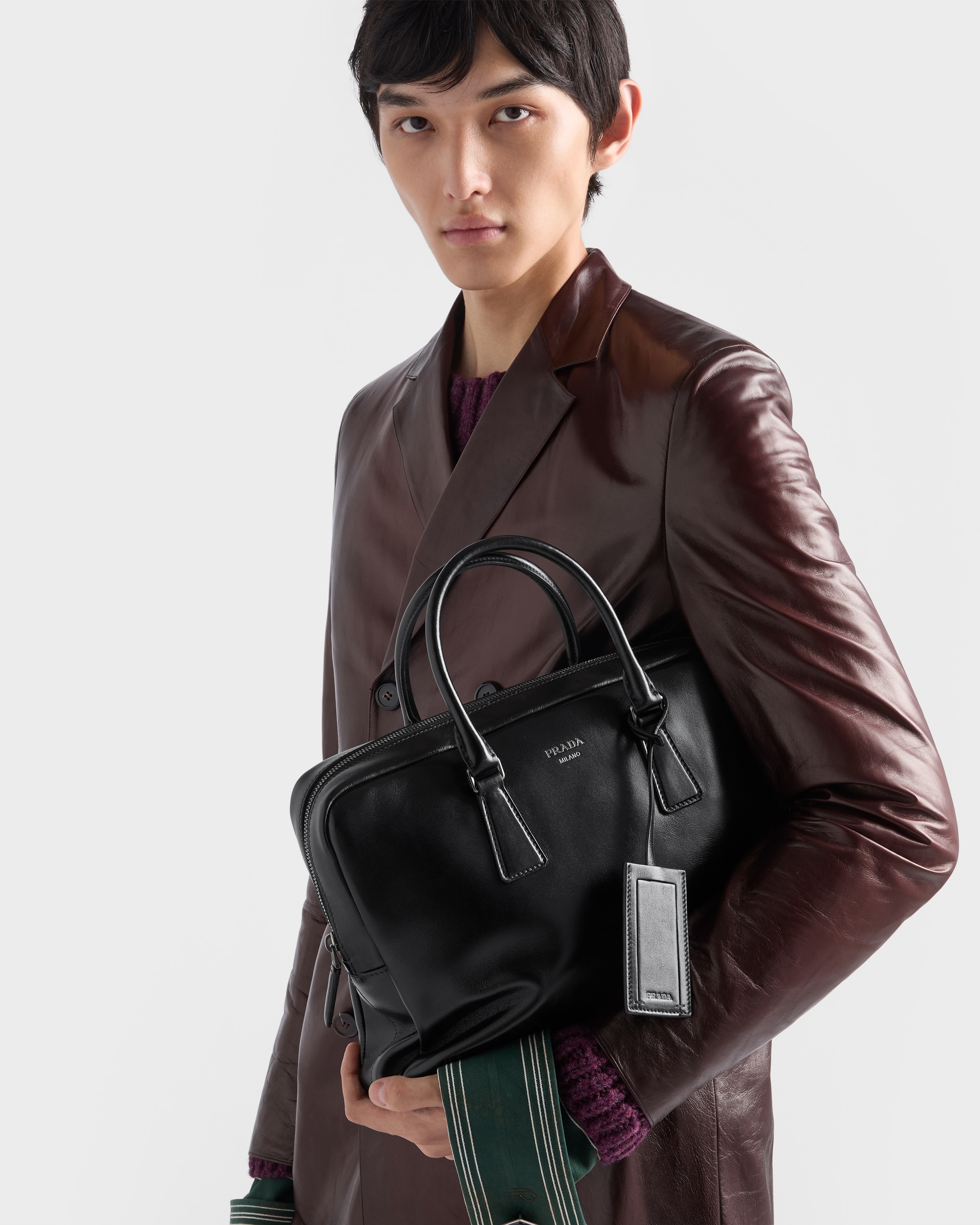 ✰PRADA  レザーブリーフケース✰ ブラック レザー ブリーフケース | PRADA - 日本