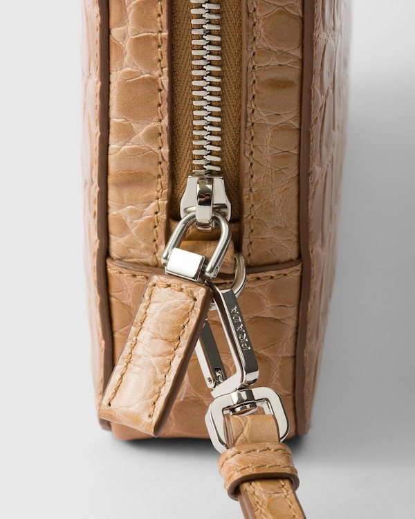 كيس من جلد التمساح - طبيعي كيس من جلد التمساح - طبيعي