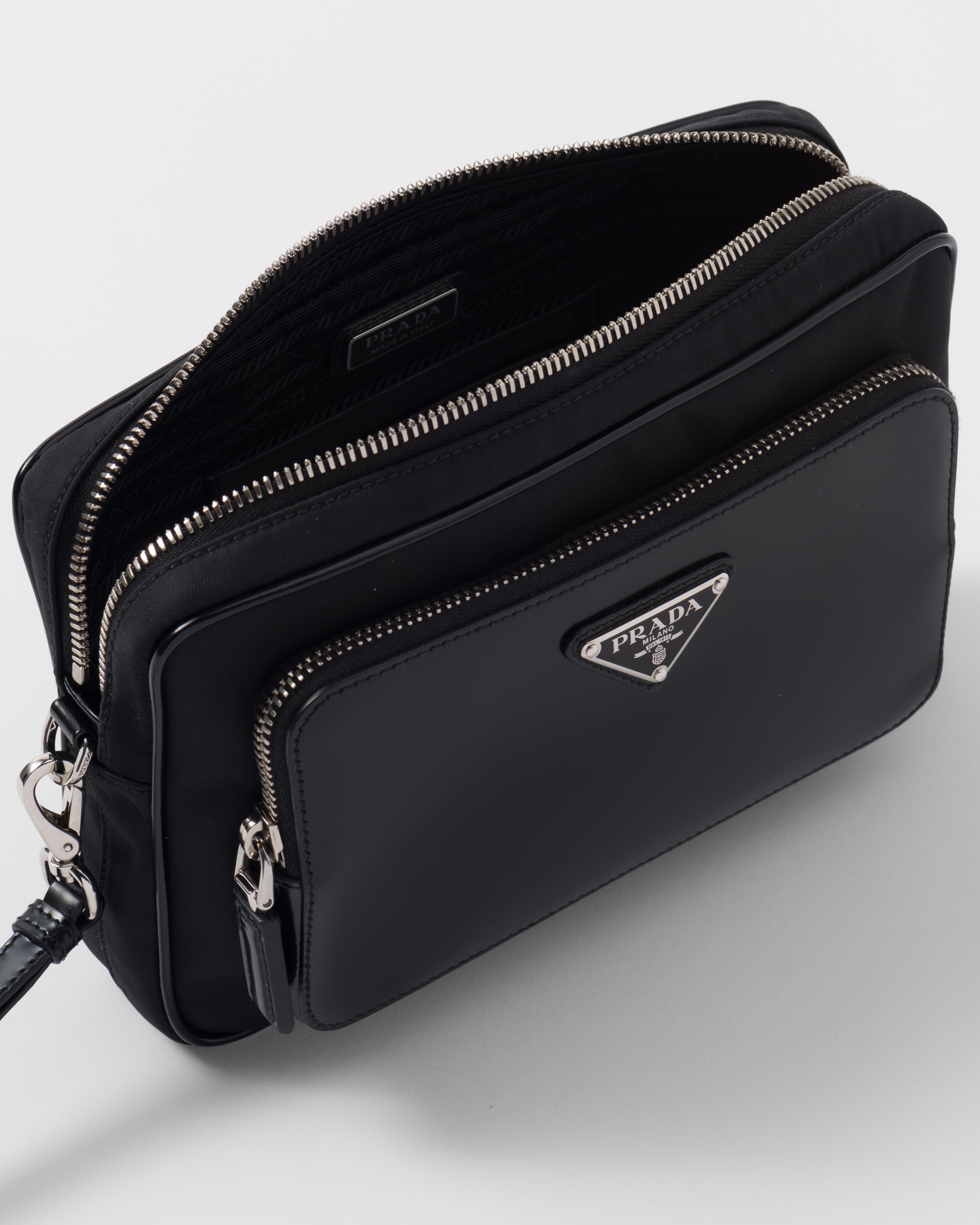 Prada borsello clearance