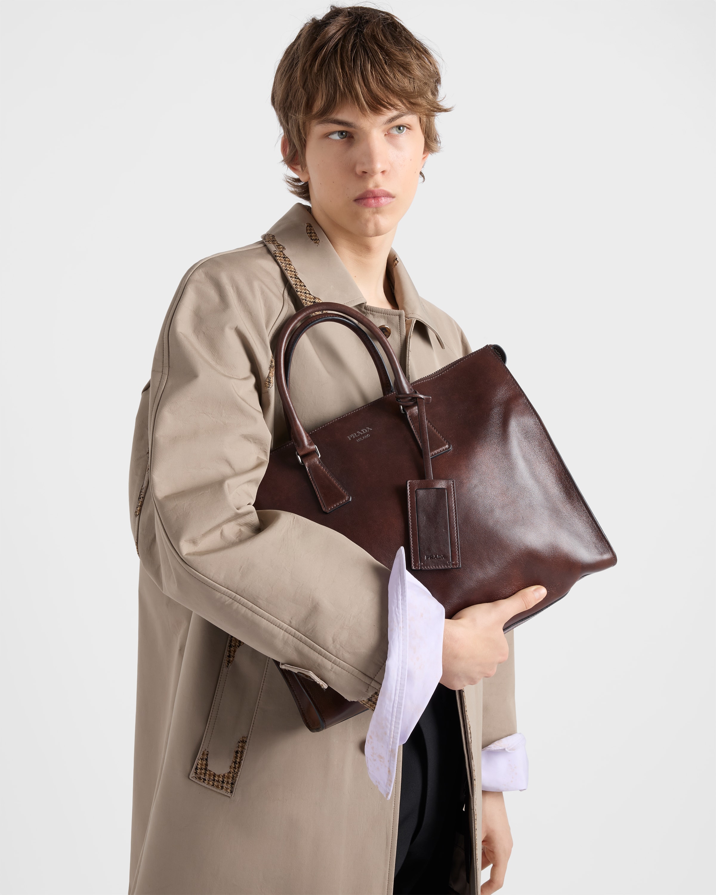 ココアブラウン レザー トートバッグ | PRADA - 日本