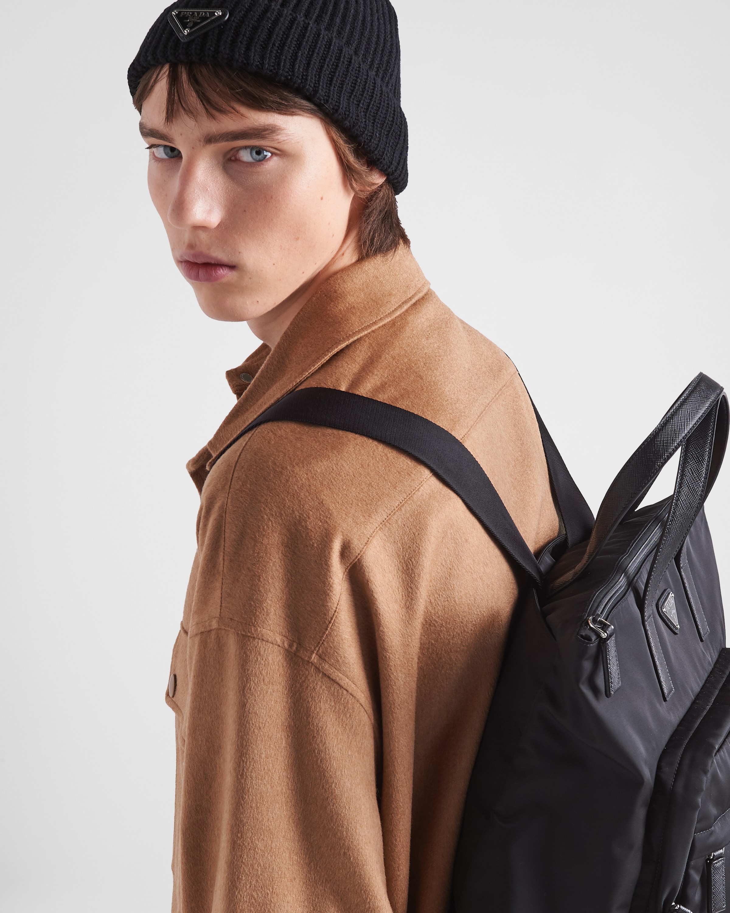 美品【プラダ】サフィアノレザートートバッグ 2way 海外希少【PRADA】レザー 2Way サフィアーノ トートバッグ