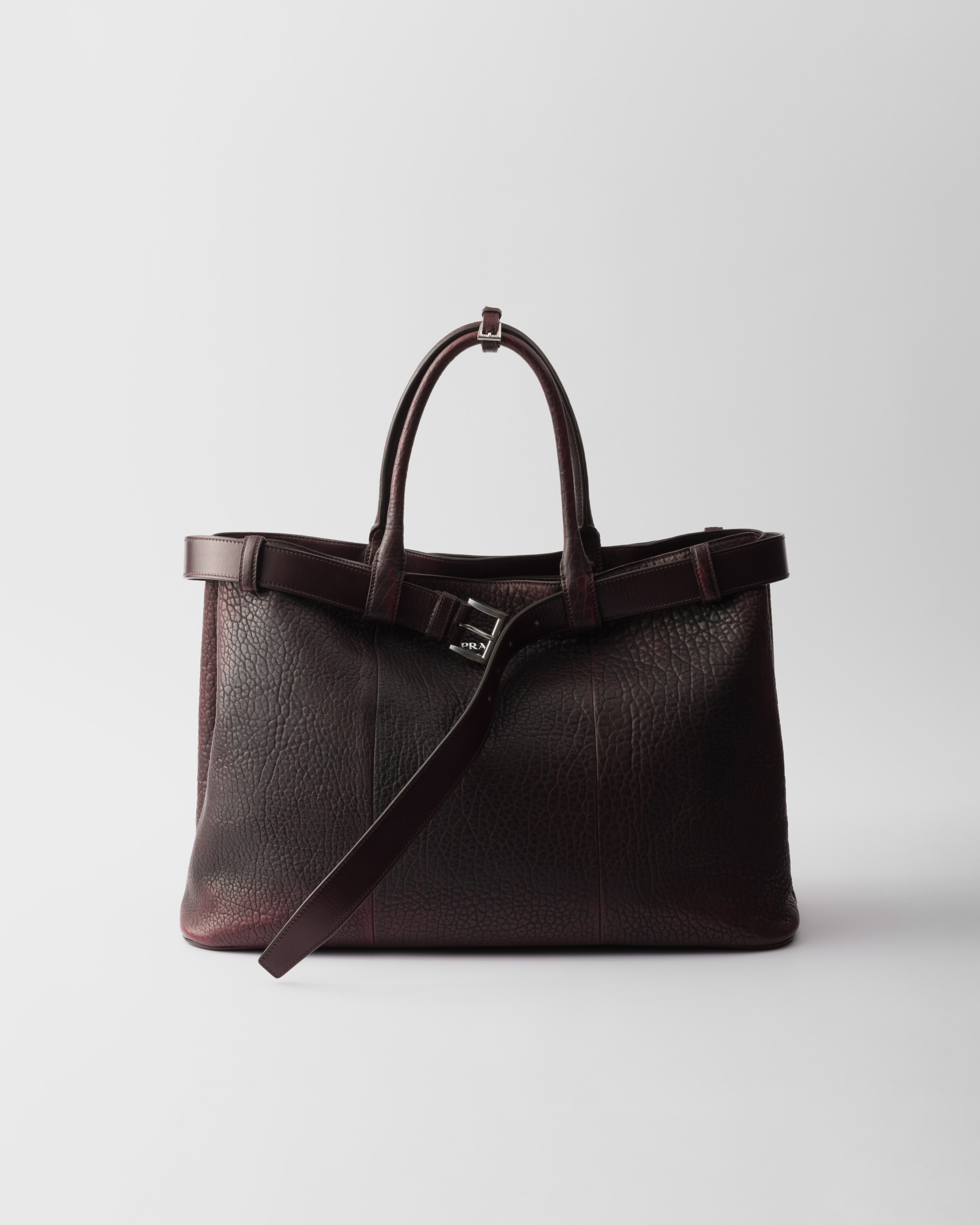 FW2000 PRADA LEATHER HAND BAG | triptraproll