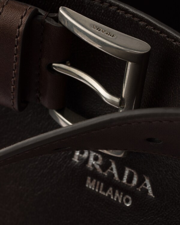 Prada Buckle Nappa皮革袢带手袋 Prada Buckle Nappa皮革袢带手袋