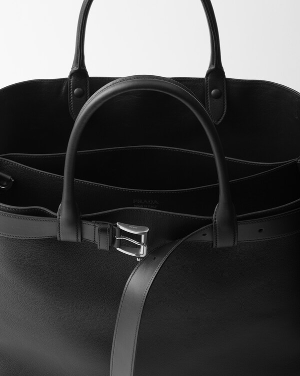 Prada Buckle皮革袢带手袋 Prada Buckle皮革袢带手袋