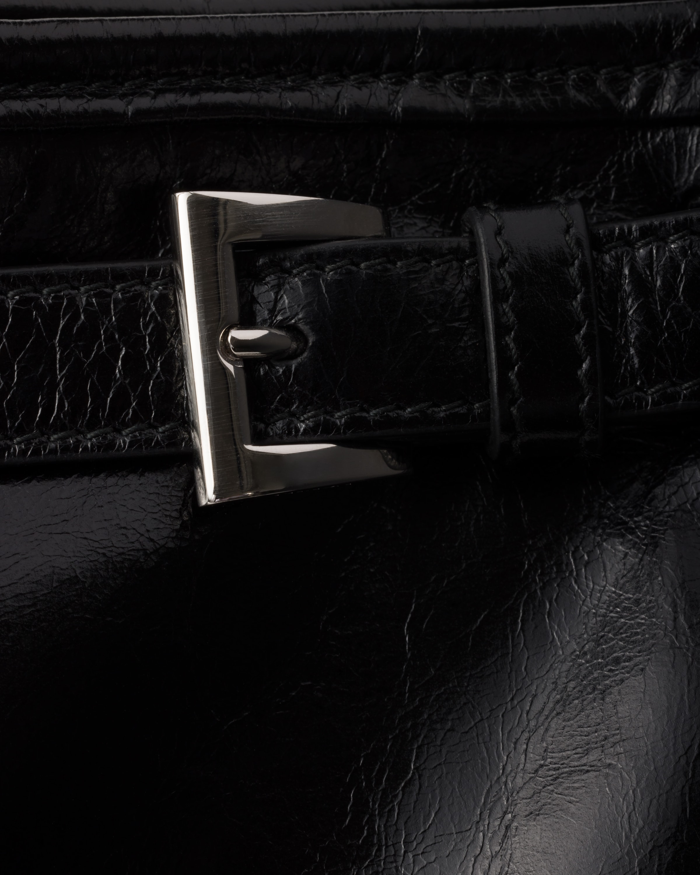 PRADA ブラック バッグ ブラック レザー トートバッグ | PRADA