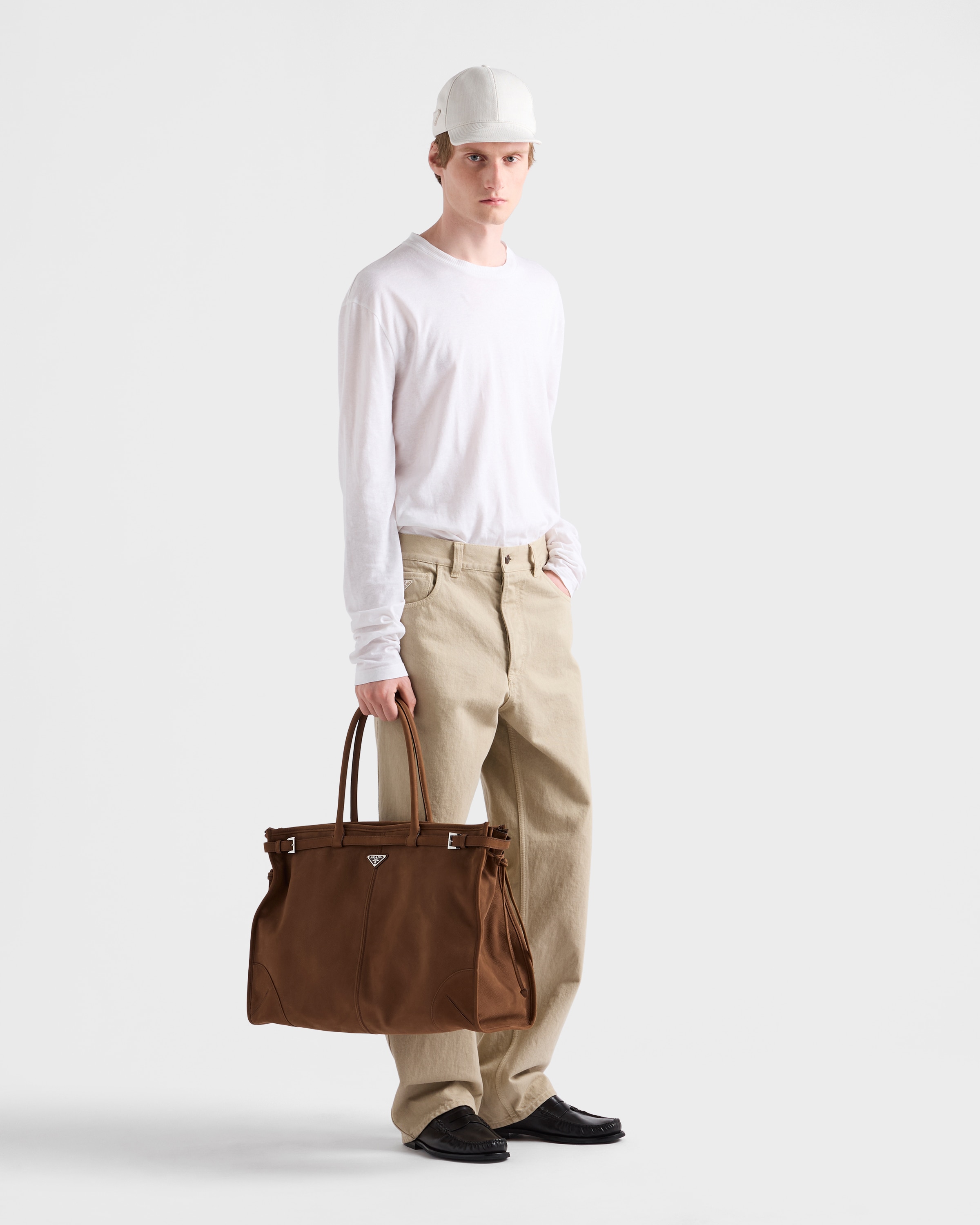 ココアブラウン ヌバックレザートートバッグ | PRADA - 日本
