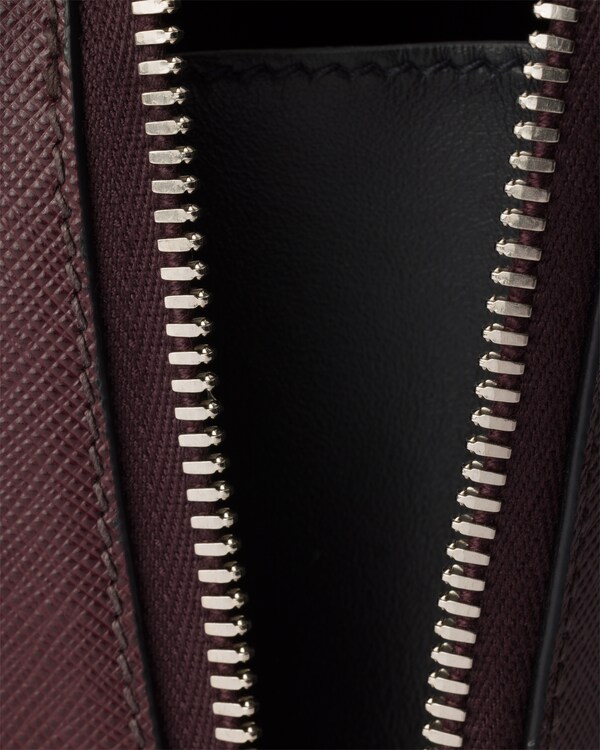 Sac Prada Brique en cuir Saffiano - Bordeaux Sac Prada Brique en cuir Saffiano - Bordeaux