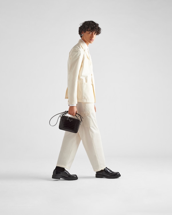 حقيبة "برادا بريك" Prada Brique من جلد تمساح - أسود حقيبة "برادا بريك" Prada Brique من جلد تمساح - أسود