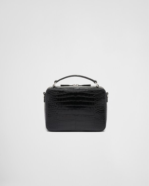حقيبة "برادا بريك" Prada Brique من جلد تمساح - أسود حقيبة "برادا بريك" Prada Brique من جلد تمساح - أسود