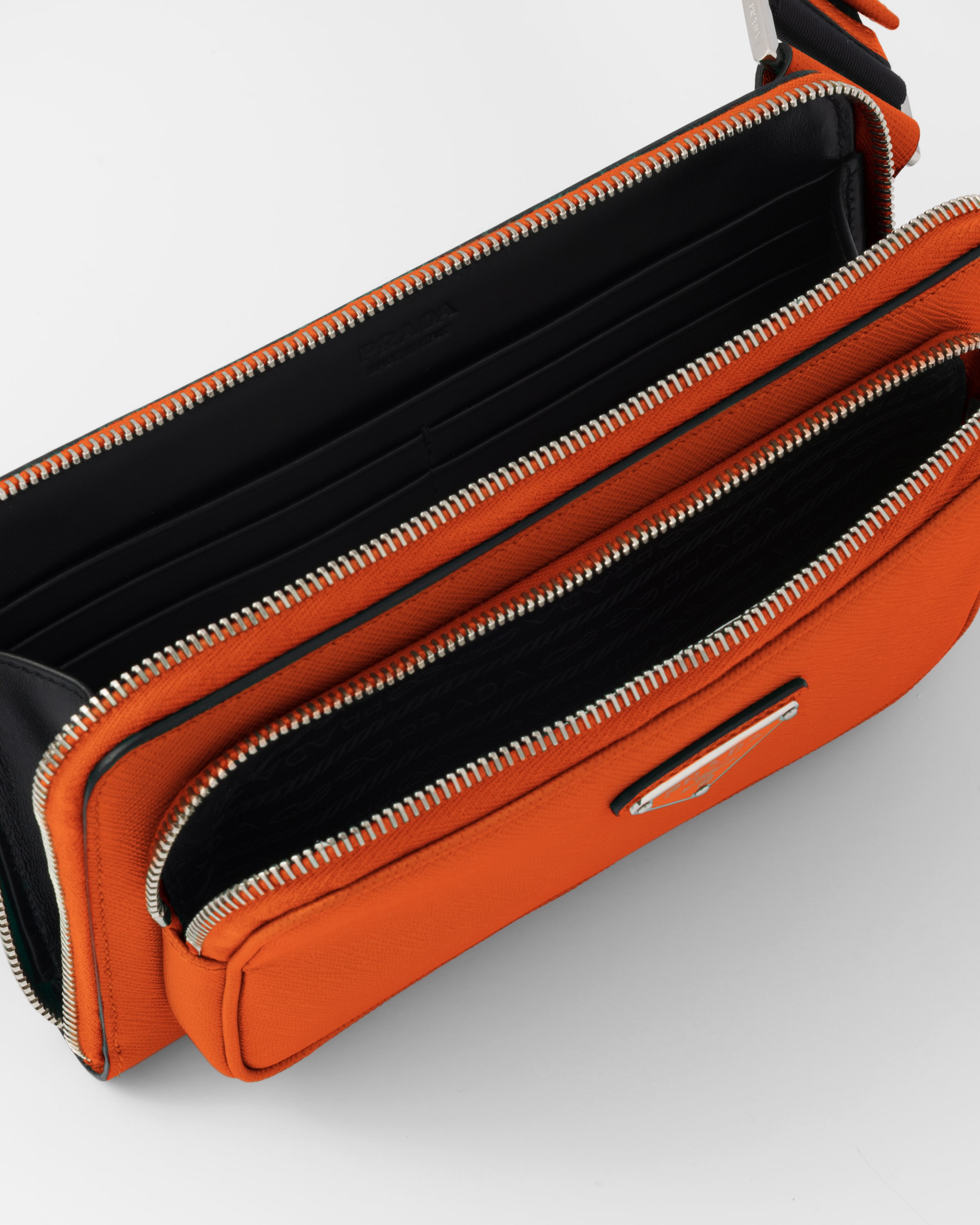 Prada حقيبة كتف من جلد \x22سافيانو\x22 5