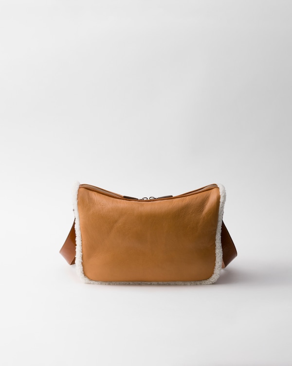 حقيبة كتف من الشيرلينج حقيبة كتف من الشيرلينج