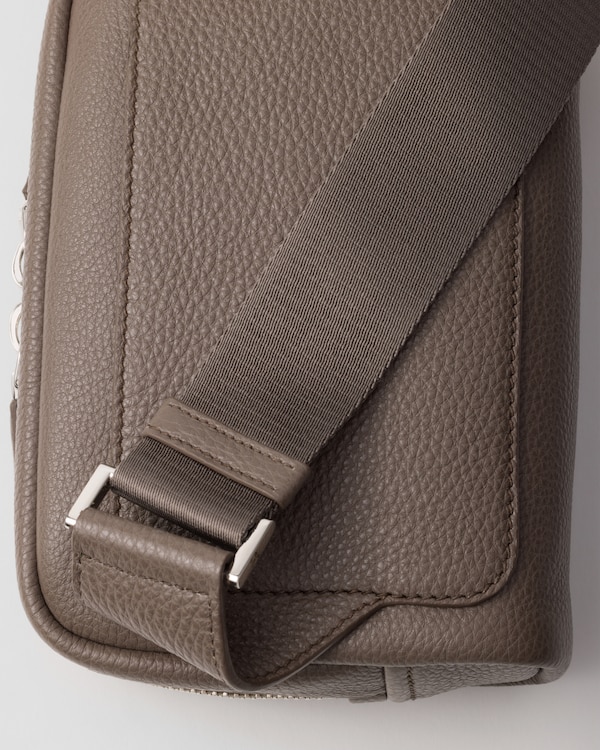 皮革单肩包 皮革单肩包