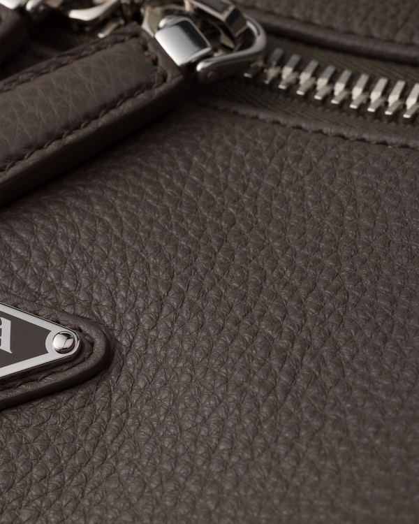 Borsa a tracolla large in pelle Borsa a tracolla large in pelle