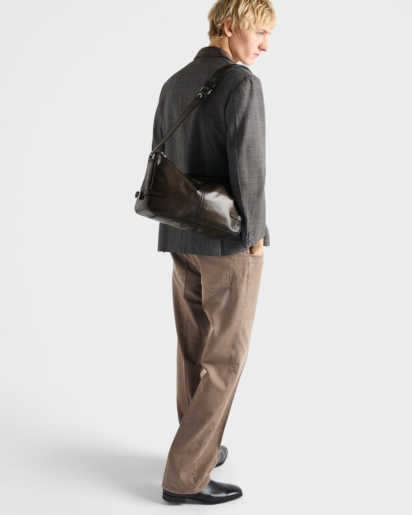 Bolso bandolera de piel envejecida con cierre de cremallera - Militar Bolso bandolera de piel envejecida con cierre de cremallera - Militar