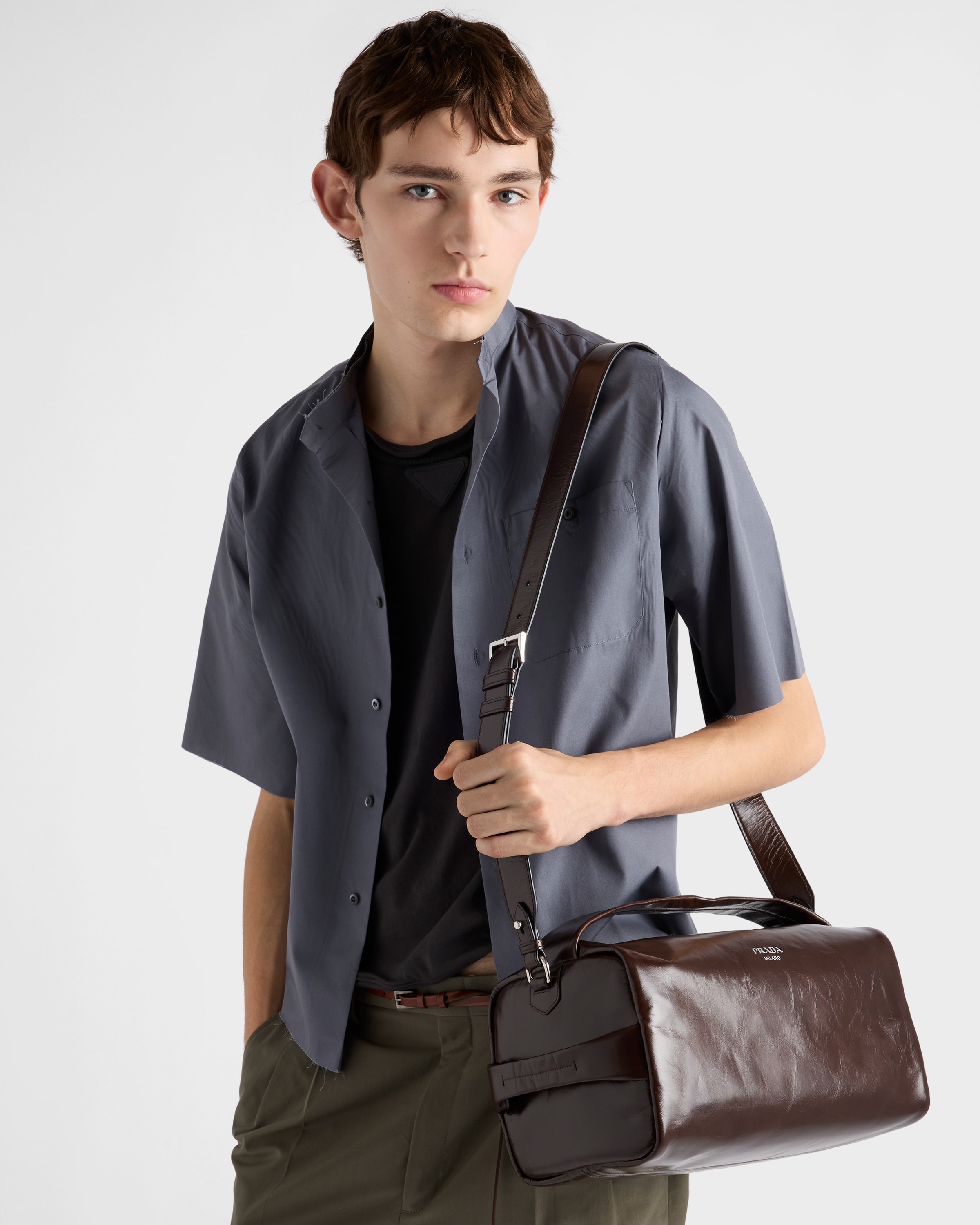 ダークブラウン レザー ショルダーバッグ | PRADA