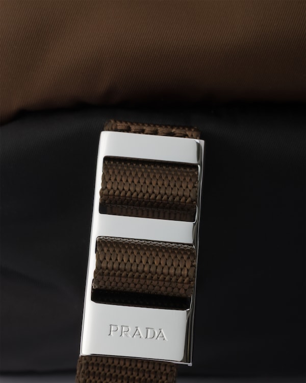 Sac porté épaule en Re-Nylon et cuir Saffiano - Noir/Brûlé Sac porté épaule en Re-Nylon et cuir Saffiano - Noir/Brûlé