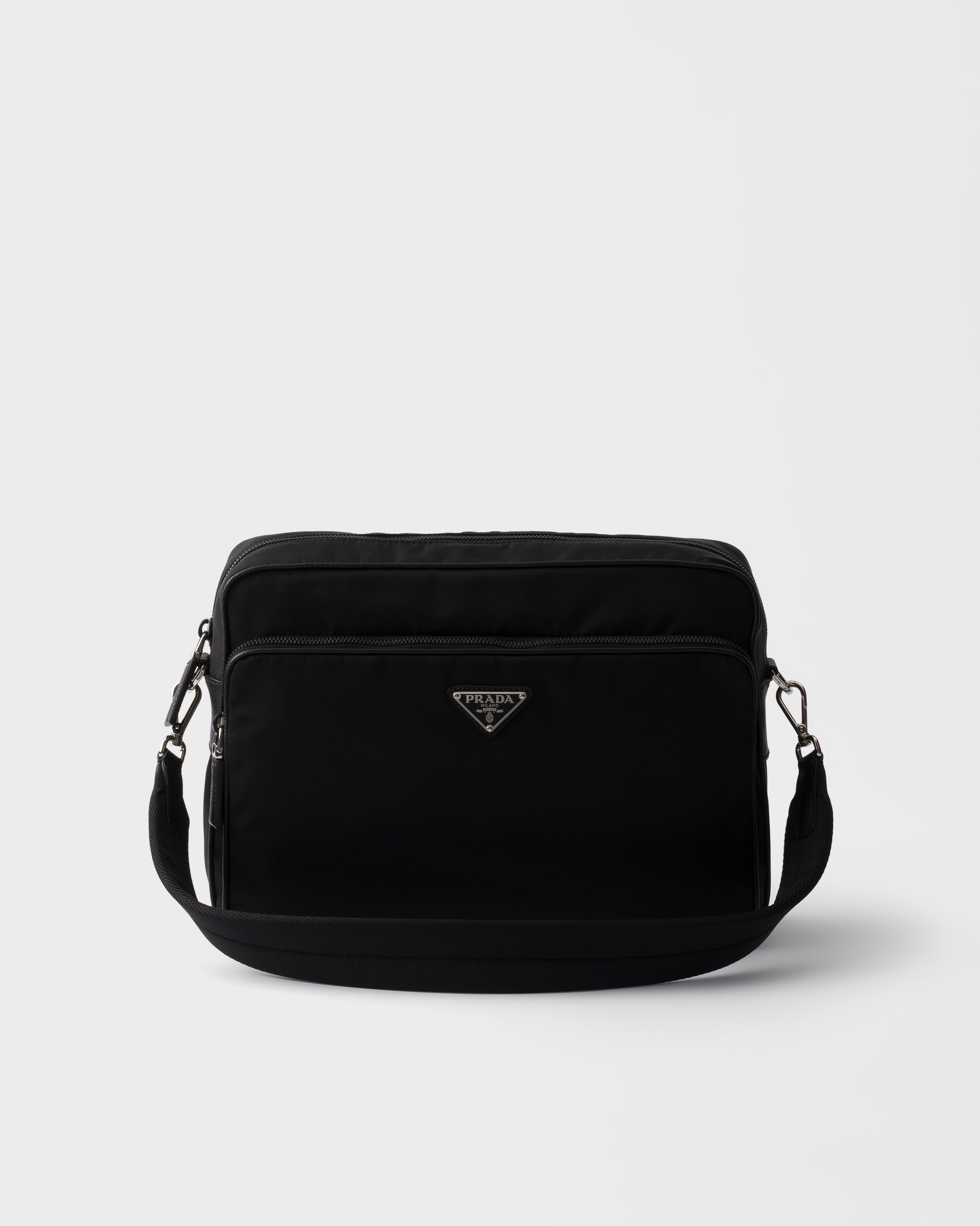 ブラック Re-Nylon xサフィアーノレザー ショルダーバッグ | PRADA - 日本