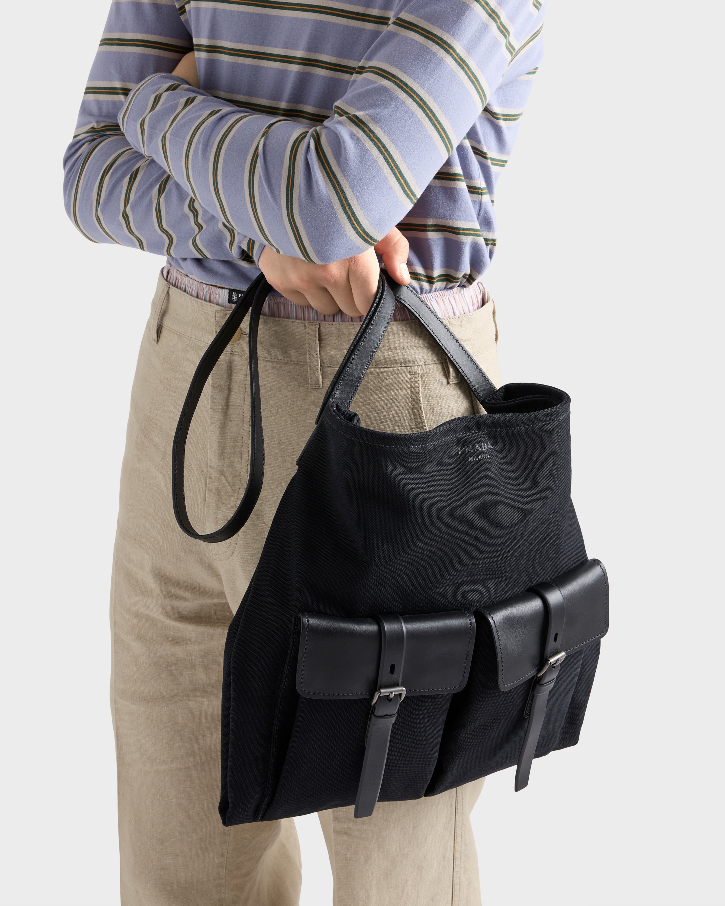 ブラック プラダ ルート キャンバス レザー ショルダーバッグ | PRADA