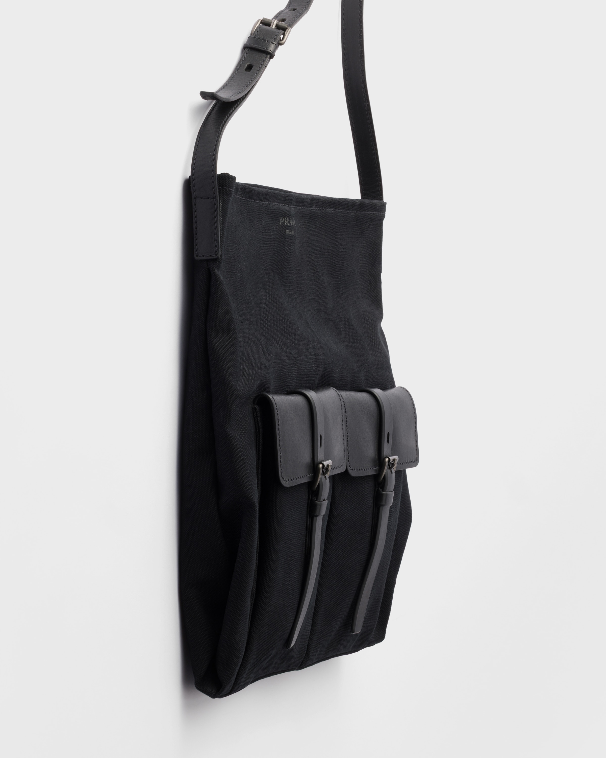 ブラック プラダ ルート キャンバス レザー ショルダーバッグ | PRADA