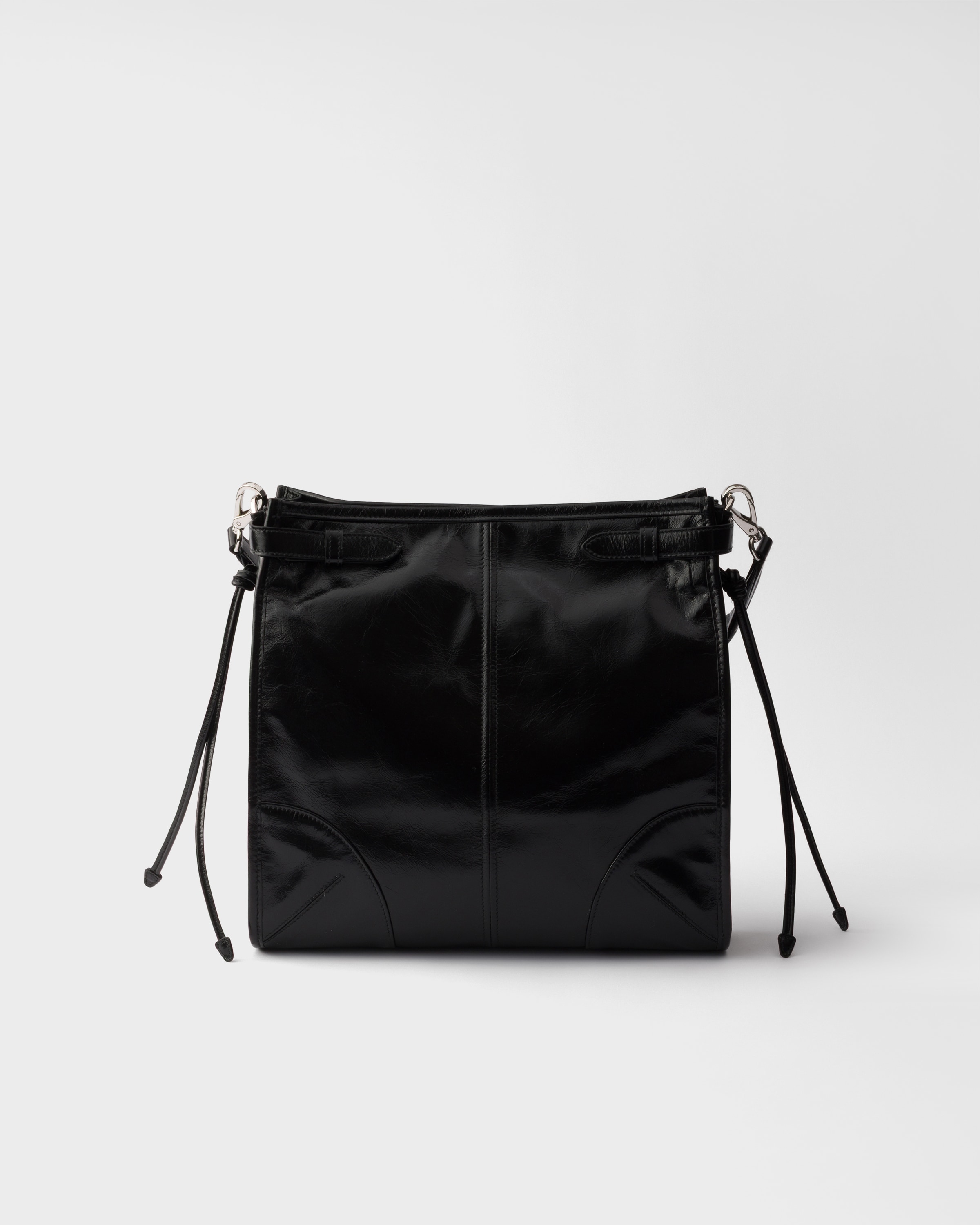 ブラック プラダ ボニー レザーショルダーバッグ | PRADA - 日本