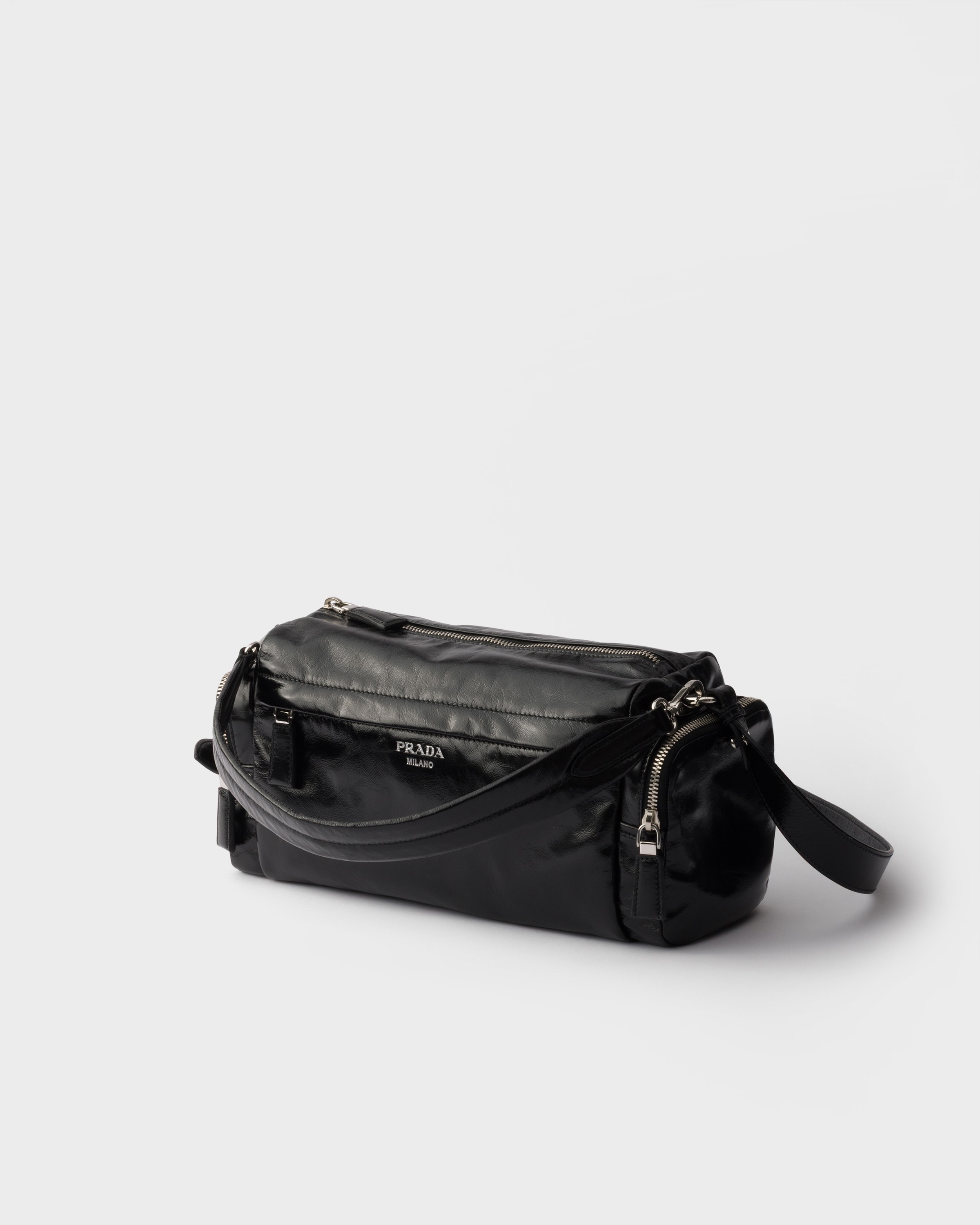 ブラック レザー ショルダーバッグ | PRADA - 日本