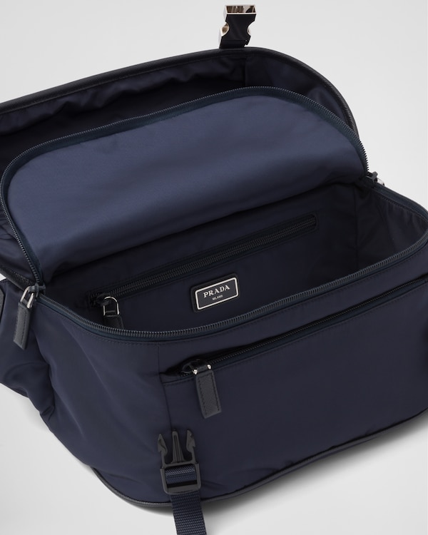 리나일론 및 사피아노 가죽 숄더백 리나일론 및 사피아노 가죽 숄더백