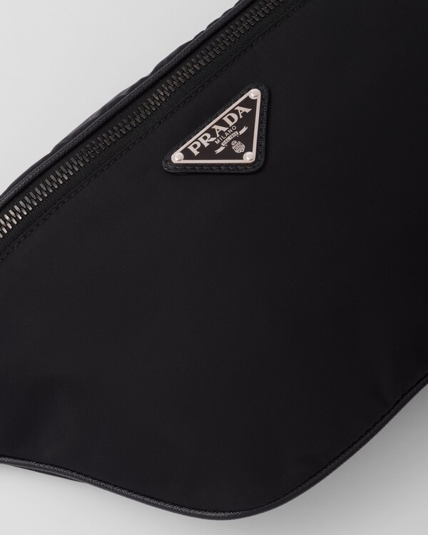 Re-Nylon与Saffiano皮革腰包 Re-Nylon与Saffiano皮革腰包