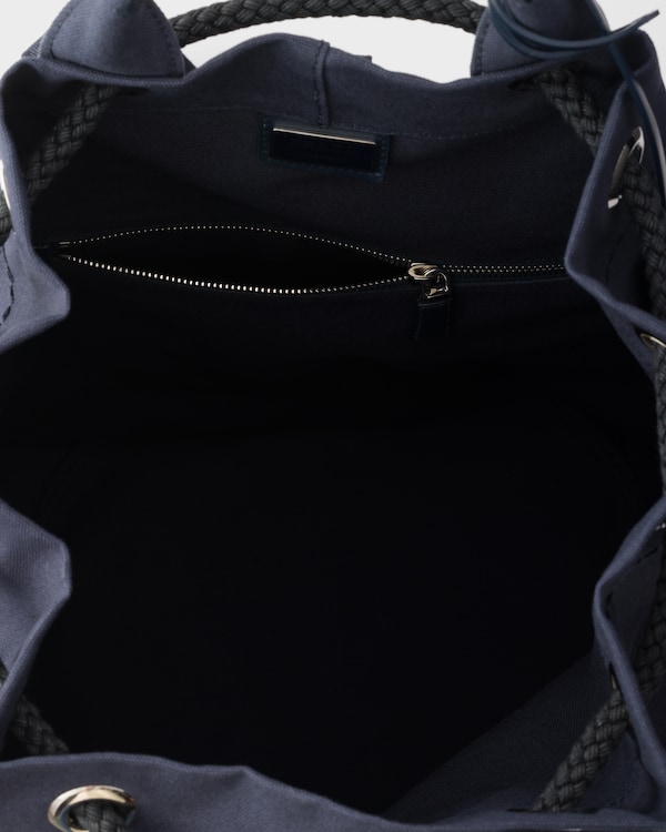 Canvas drawstring duffle bag Canvas drawstring duffle bag