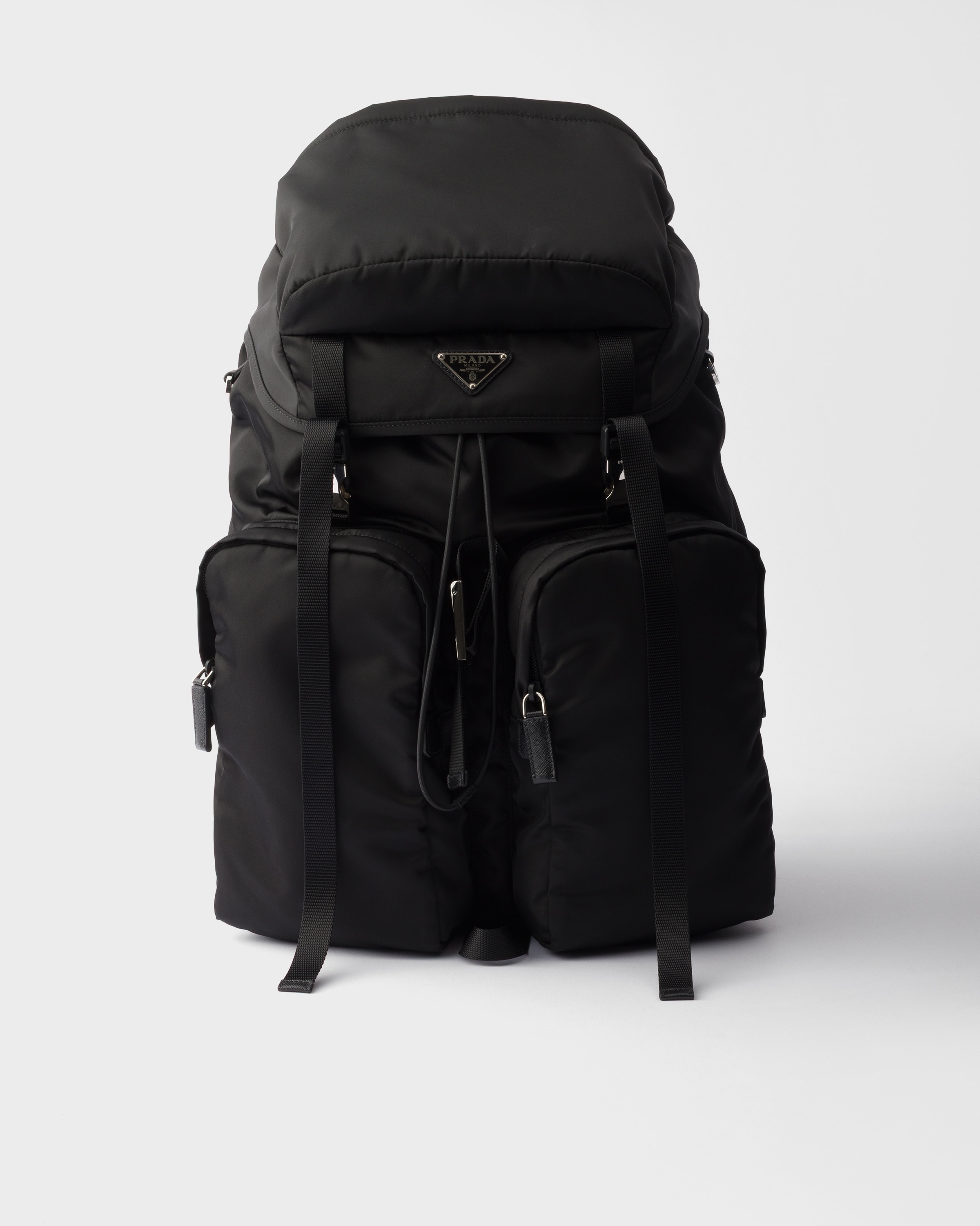 ブラック Re-Nylon xサフィアーノレザー バックパック | PRADA