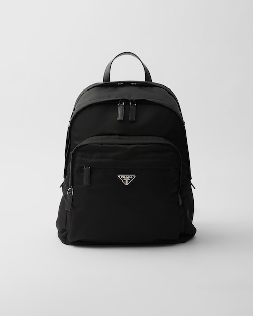 Prada Re-Nylon与Saffiano皮革背包 1