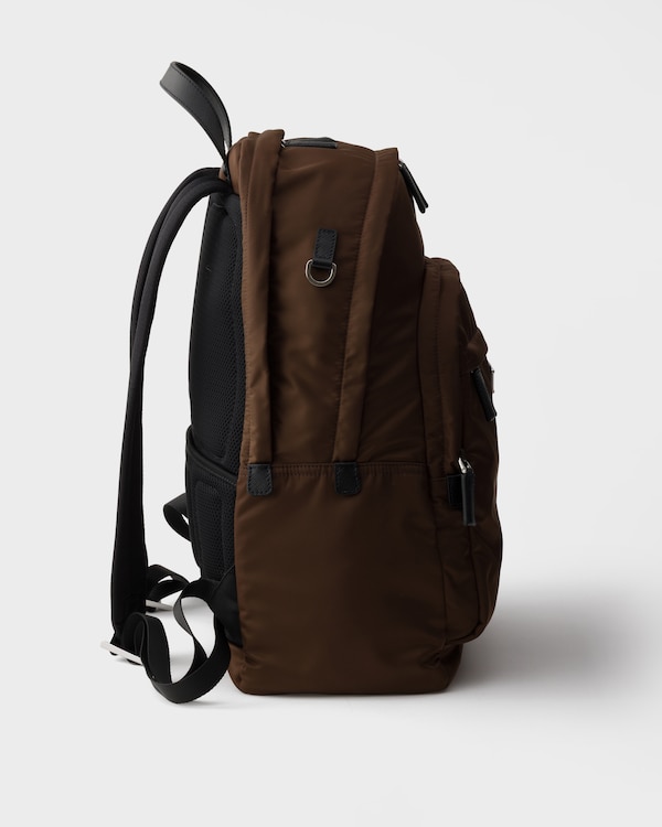 Mochila de Re-Nylon y piel Saffiano - Sienna Mochila de Re-Nylon y piel Saffiano - Sienna