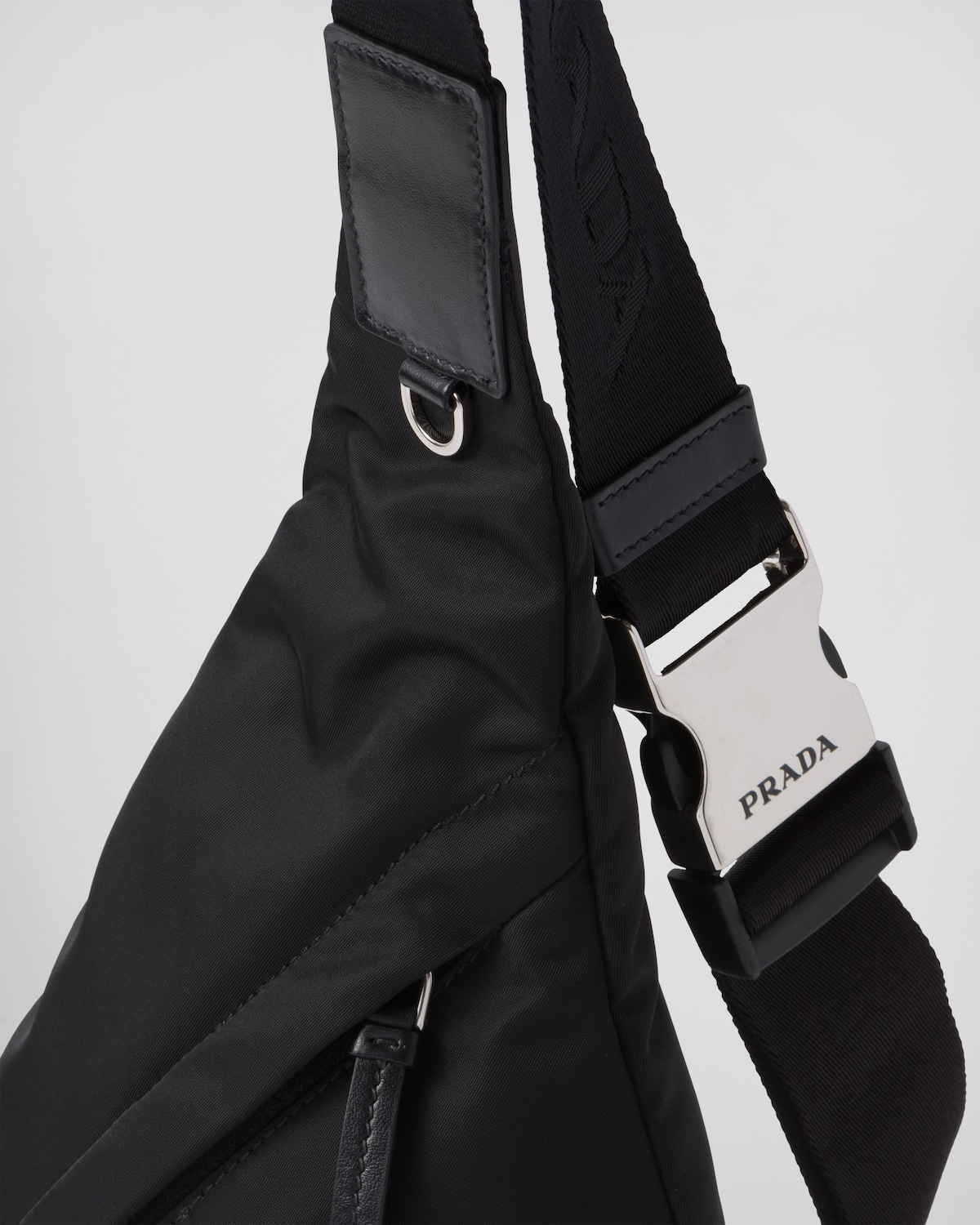 △ PRADA 普拉達 Black Re-Nylon Explore 2 way bag 黑色再生尼龍兩用袋 1BD391-267008164 main image 1