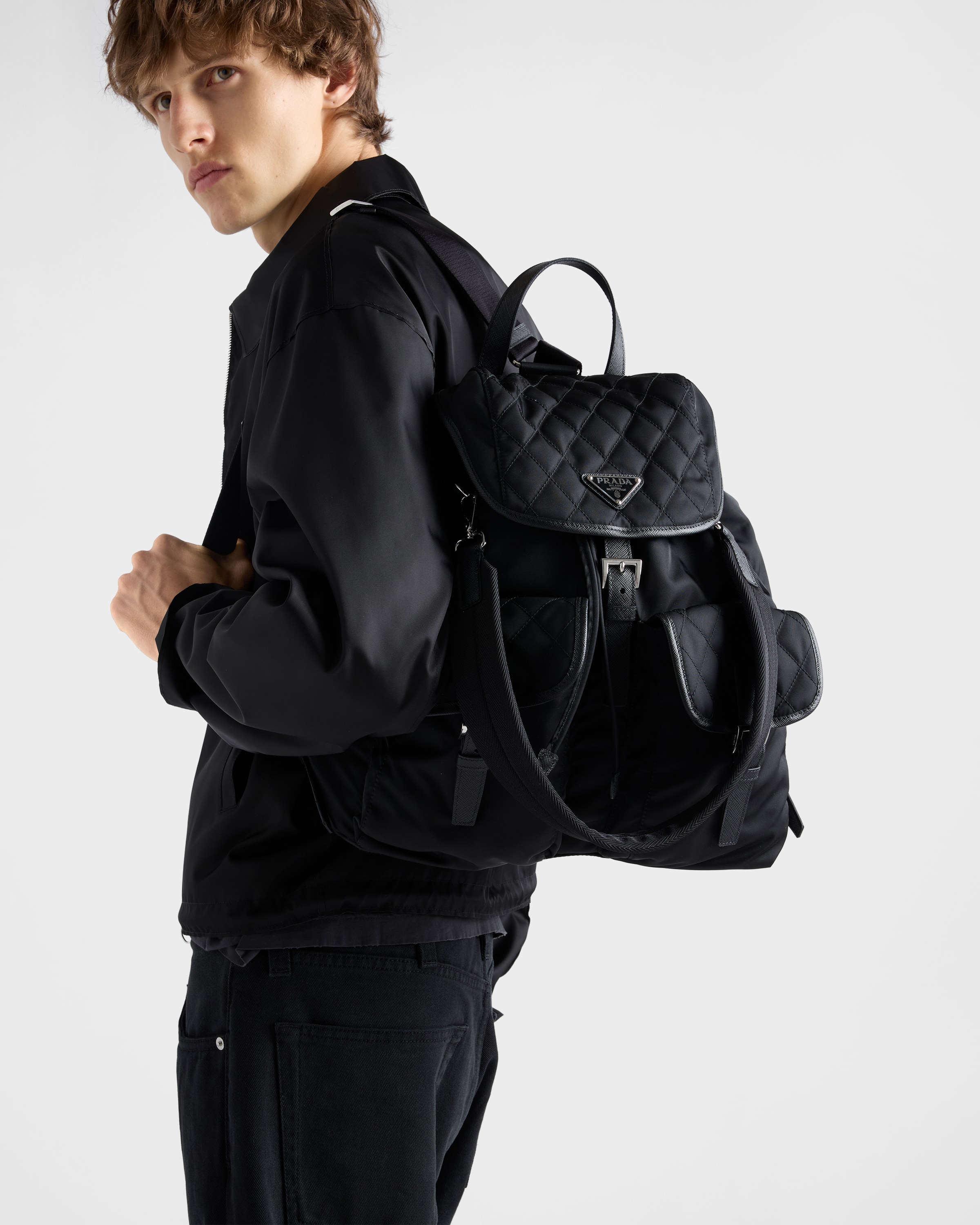 ブラック Re-nylon Xレザー バックパック | PRADA - 日本