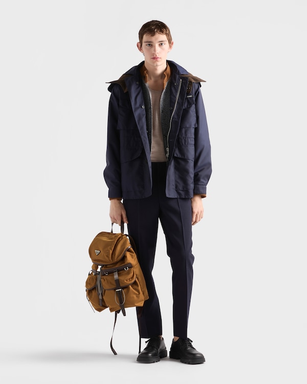 Rucksack aus Re-Nylon und Leder Rucksack aus Re-Nylon und Leder