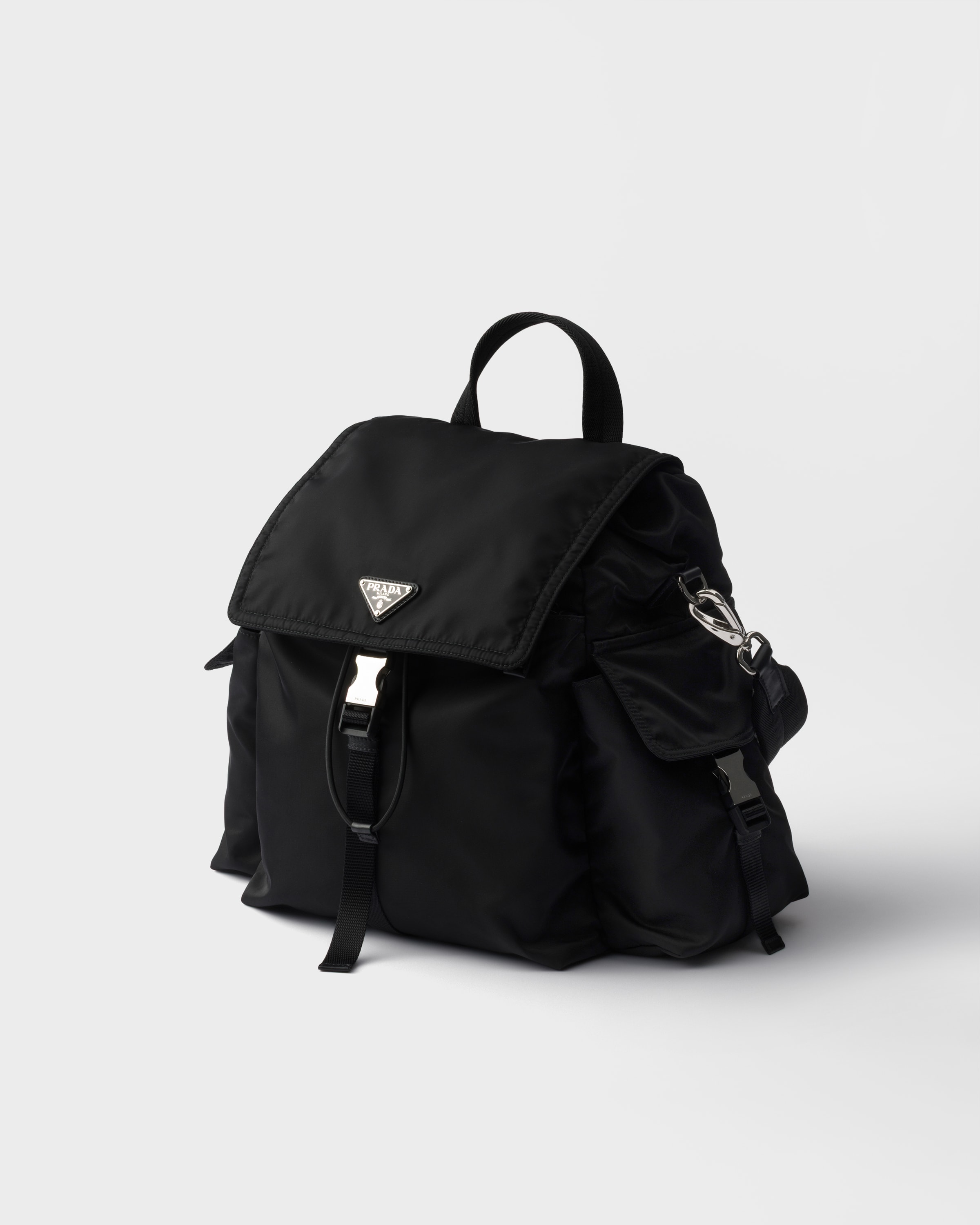 PRADA ブラック バックパック ブラック プラダ エクスプローラ Re-Nylon xレザー バックパック