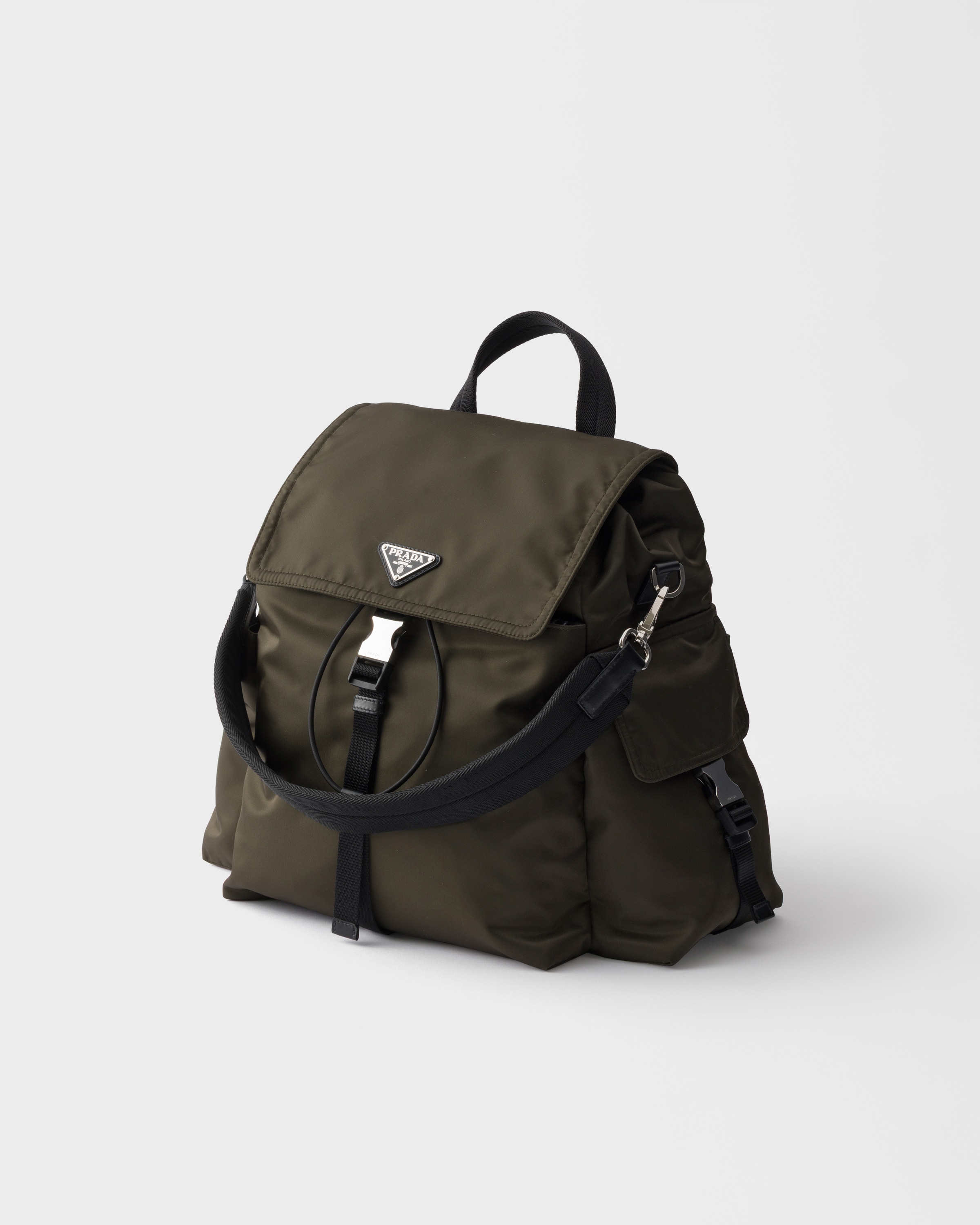 フォレストグリーン プラダ エクスプローラ Re-nylon Xレザー バック