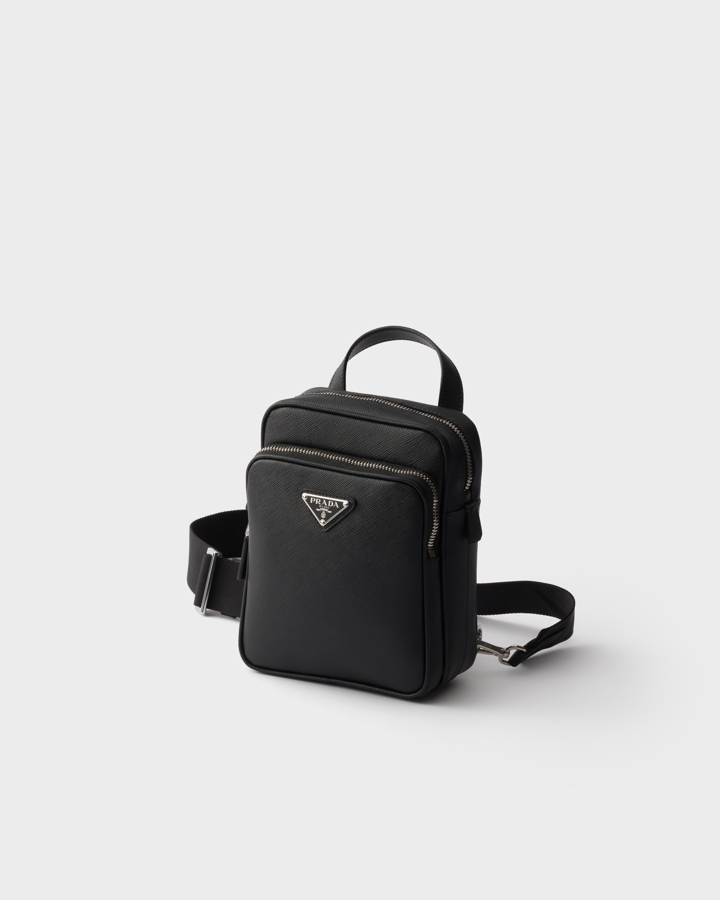 bike helmet accelerometer AURA Mips Smart Helmet: E-Bike Certified & Integrated Lights 962 Group C Patagonia Laptop Messenger Briefcase Color:Abstract Bricks Blue and Magnetic Visor compatibility