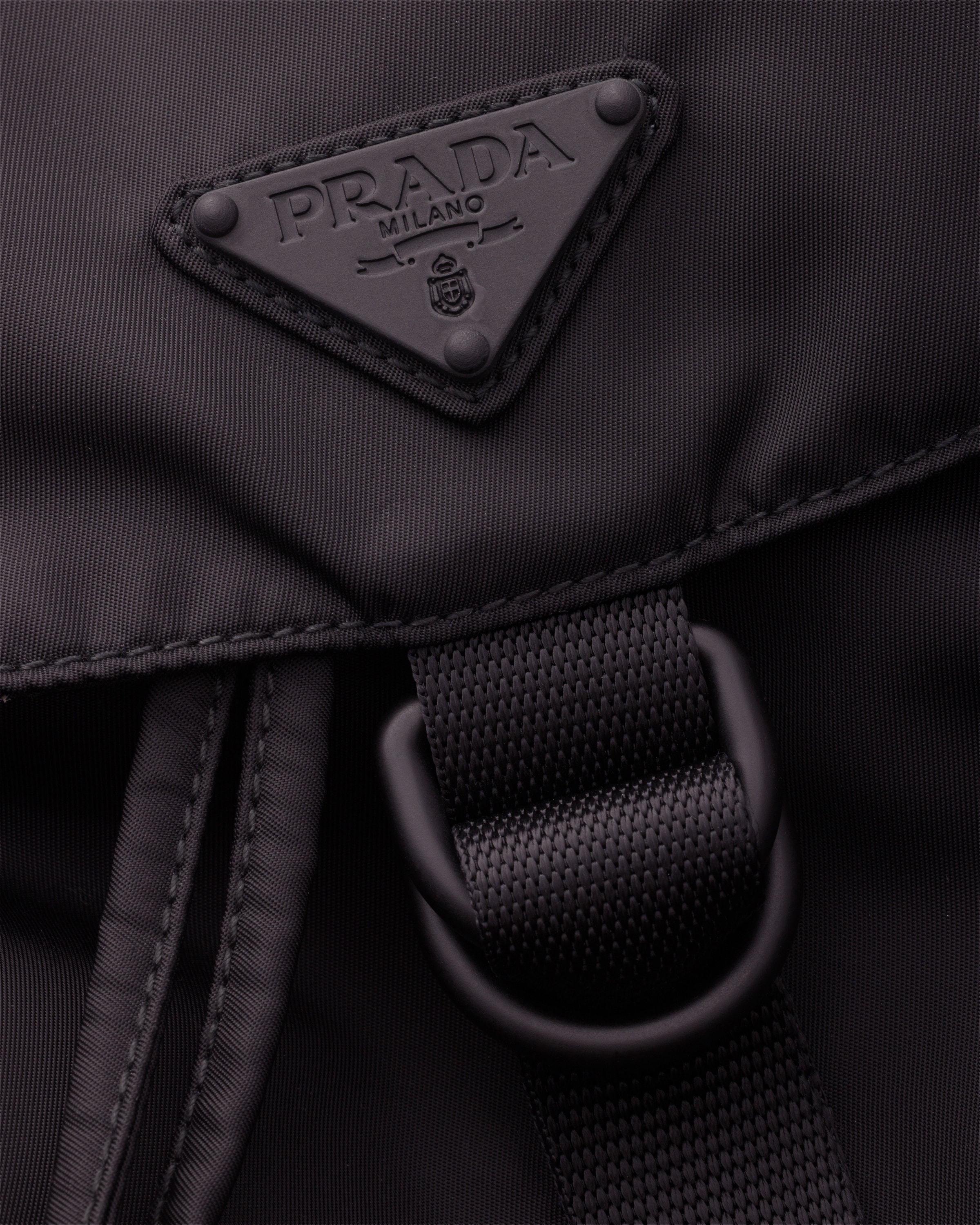 ブラック Re-Nylon バックパック | PRADA - 日本