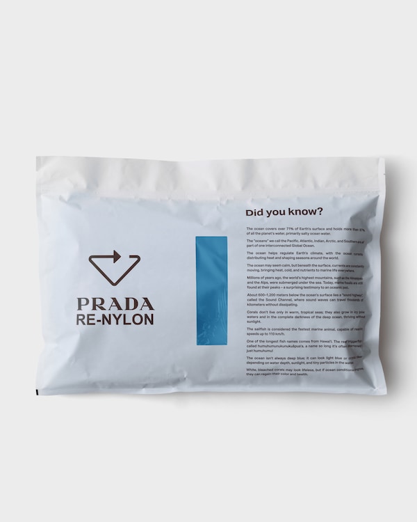 Sac à dos en Re-Nylon - BLEU CLAIR Sac à dos en Re-Nylon - BLEU CLAIR