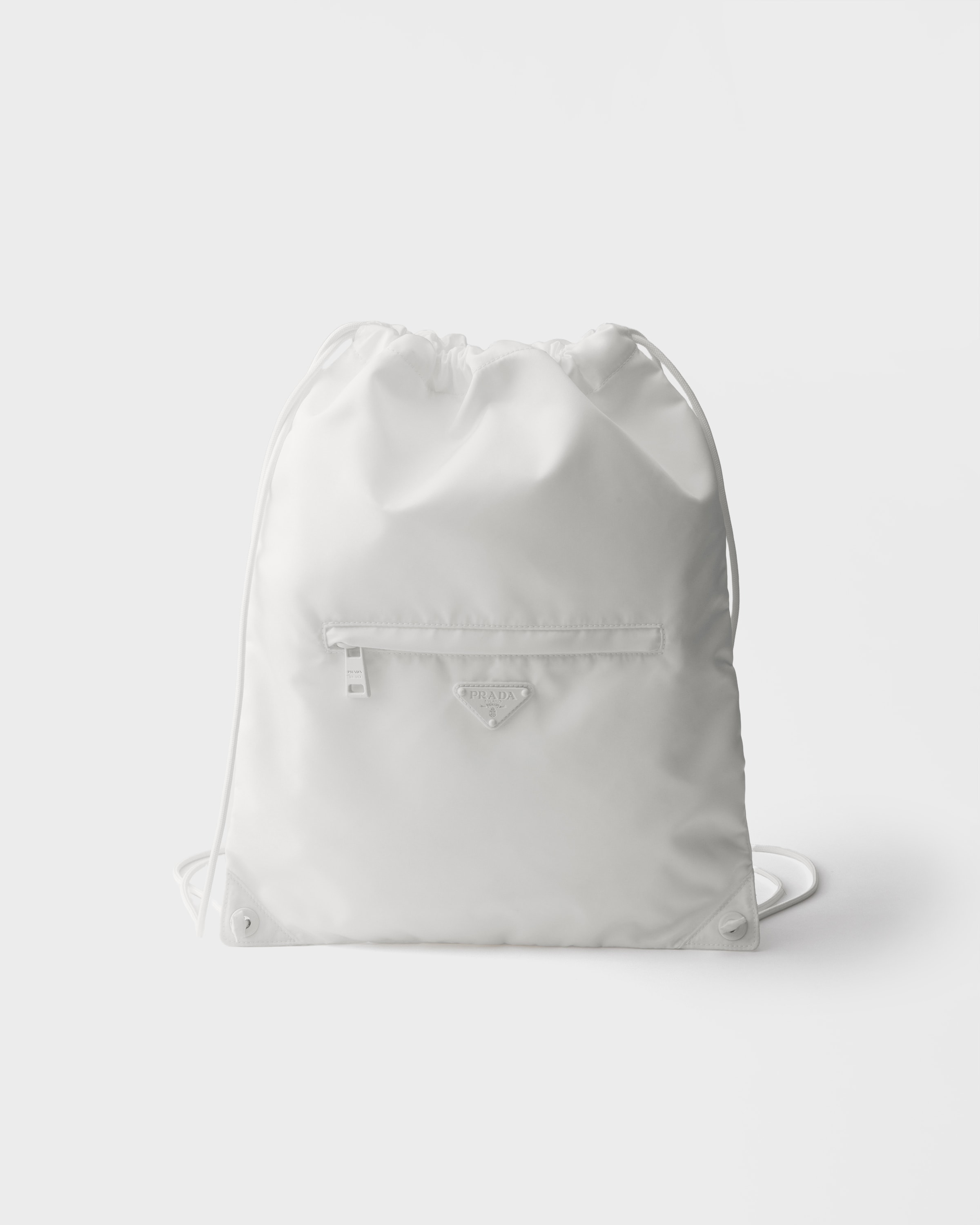 Y*a様 PRADA ドローストリングバッグ ホワイト ホワイト Re-Nylon ドローストリング バックパック | PRADA - 日本