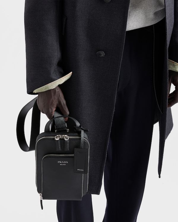 Sac à dos en cuir Saffiano - Noir Sac à dos en cuir Saffiano - Noir