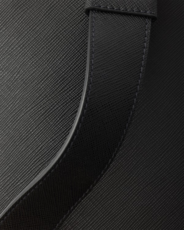 Sac à dos en cuir Saffiano - Noir Sac à dos en cuir Saffiano - Noir