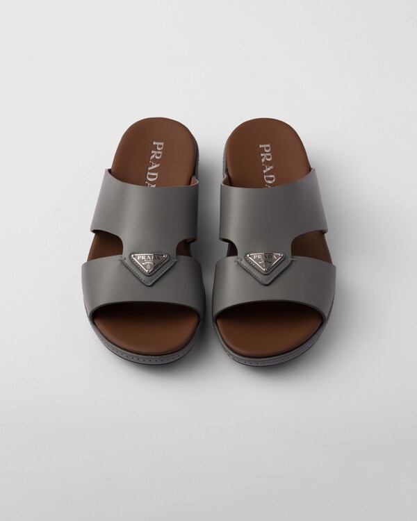 صندل مفتوح من الخلف من الجلد - رمادي فولاذي صندل مفتوح من الخلف من الجلد - رمادي فولاذي