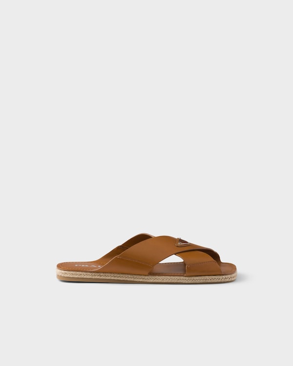 Slide cruzado em couro - Castanho-Amarelado-Claro Slide cruzado em couro - Castanho-Amarelado-Claro